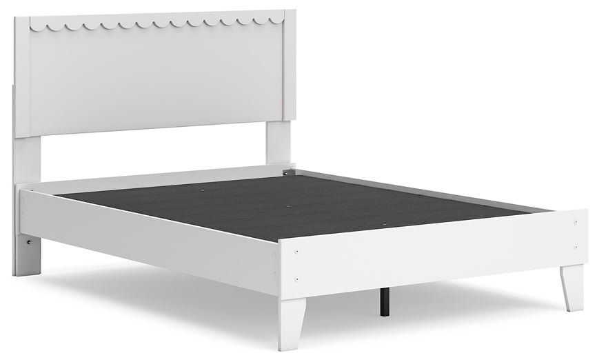 Ashley Express - Hallityn Full Panel Platform Bed with Dresser and Chest